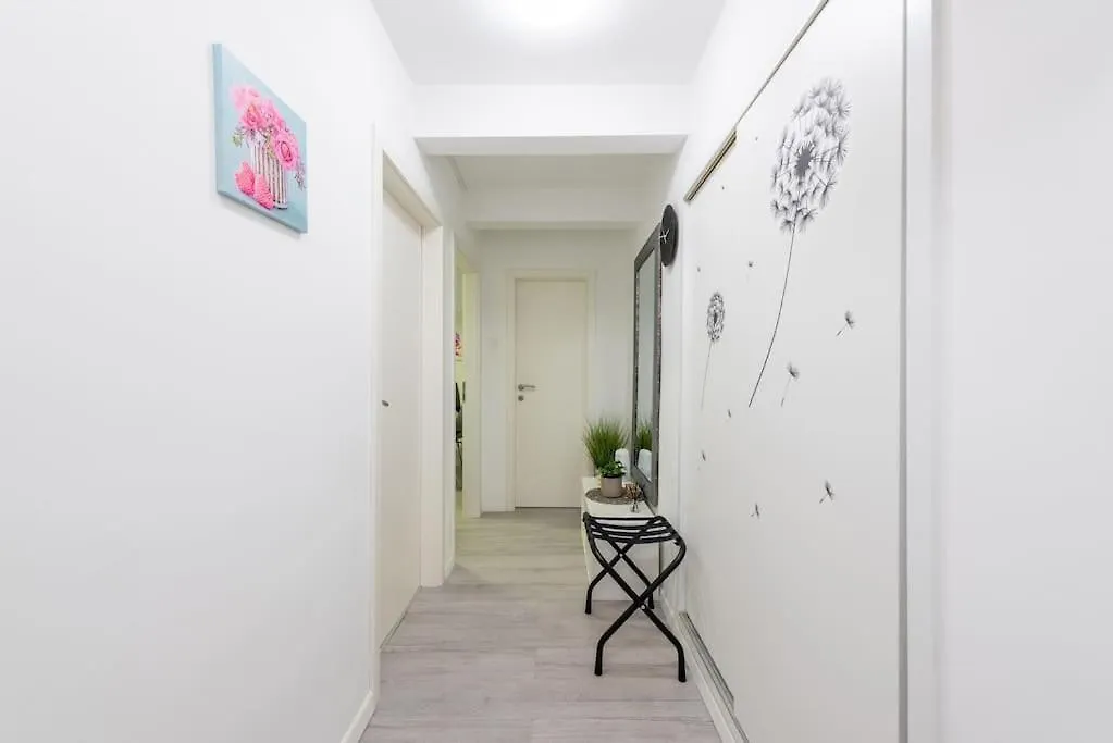 Garden Oasis City Center Apartment Fiume Croazia